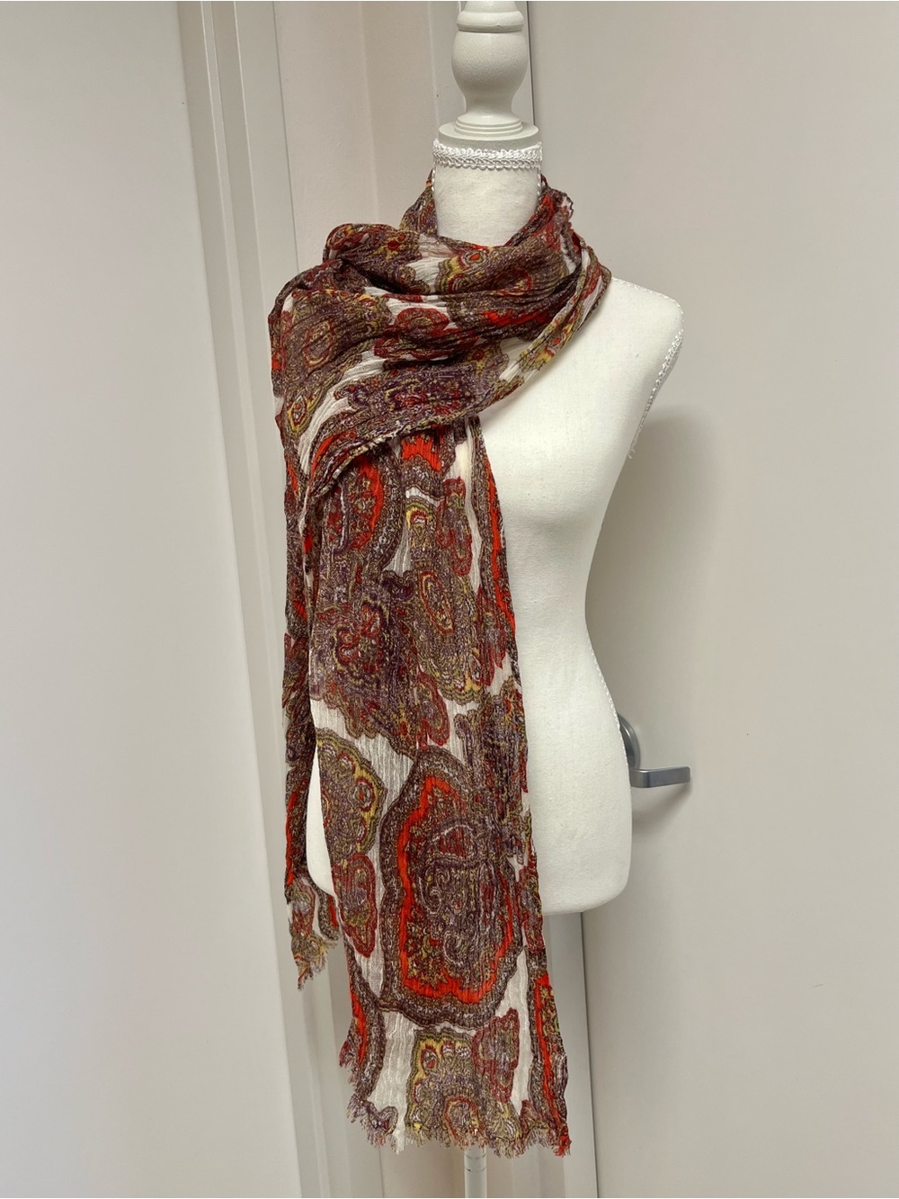 Lightweight Paisley Print Scarf - Red Multi
